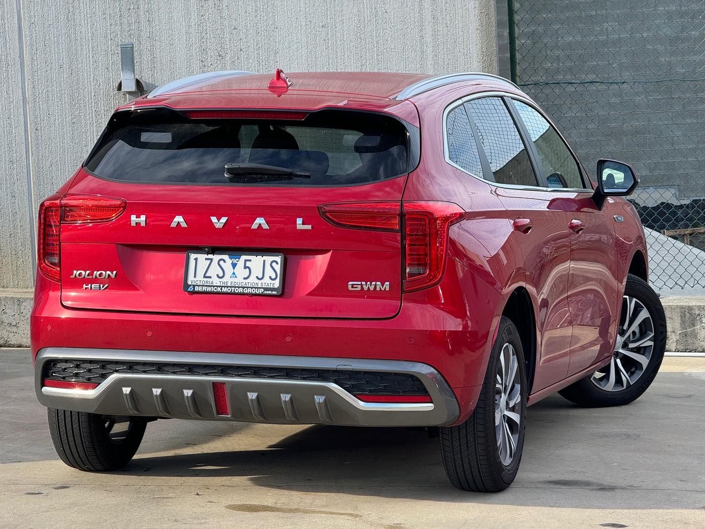 Gwm Haval Jolion image 3