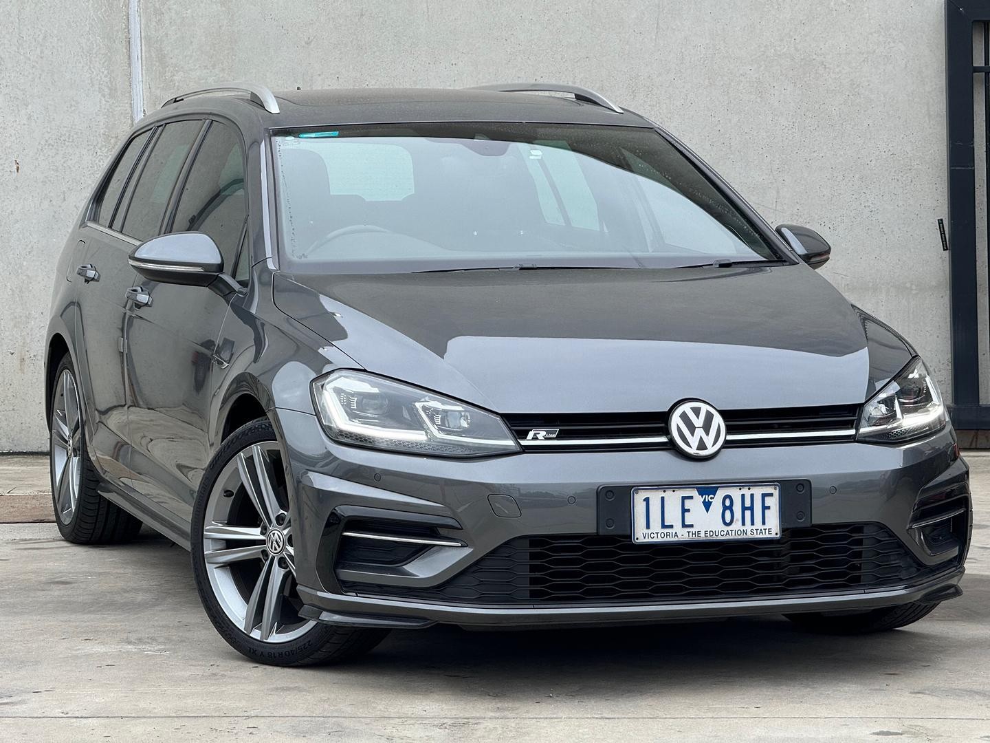 Volkswagen Golf image 1