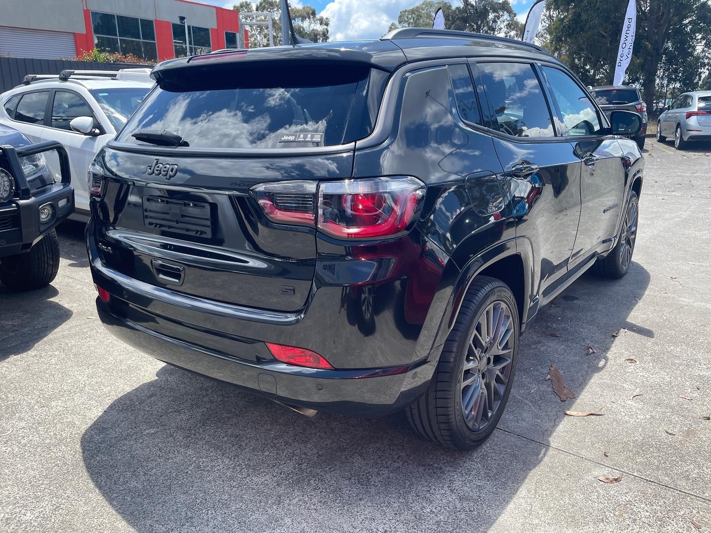 Jeep Compass image 2