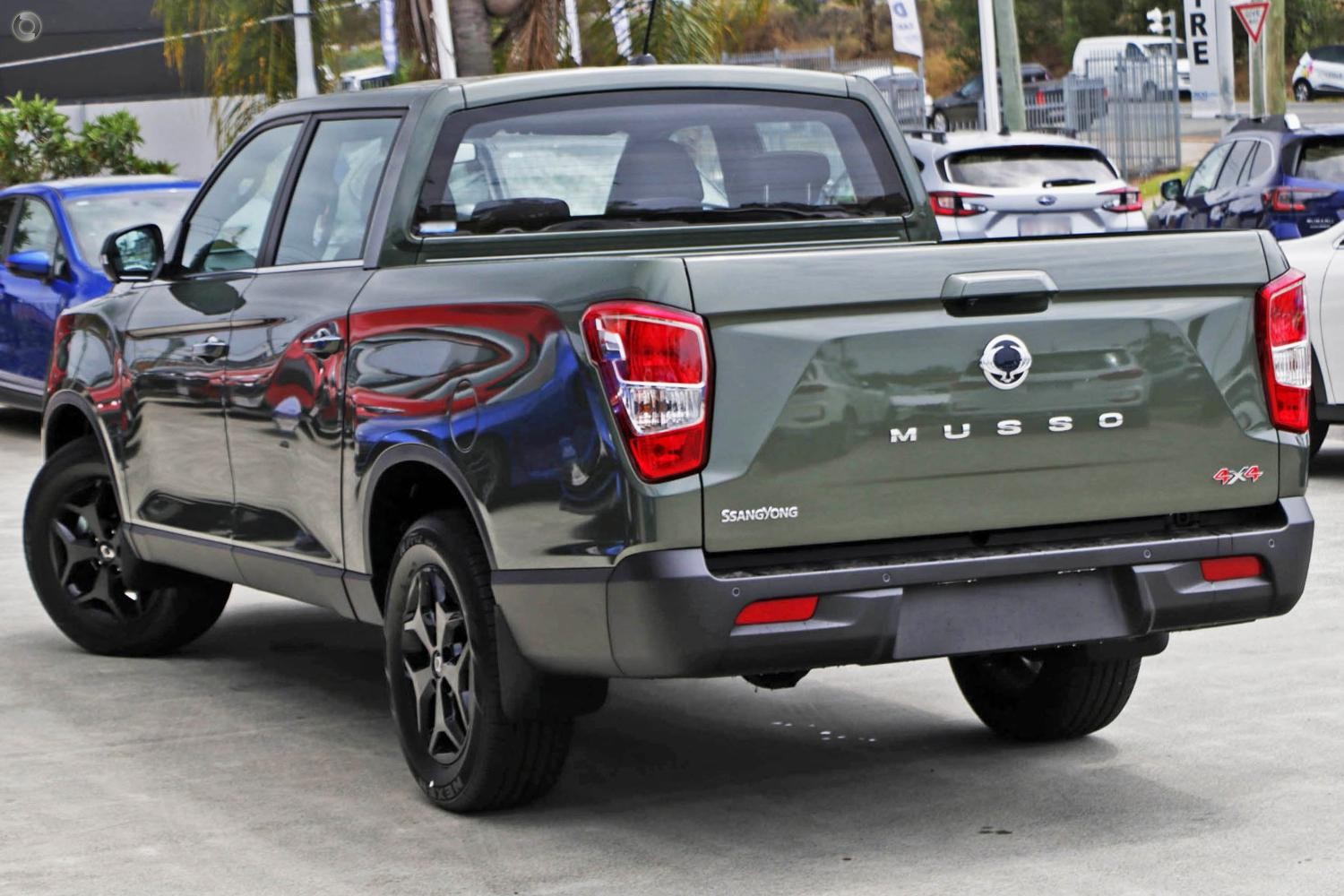 Kgm Ssangyong Musso image 4