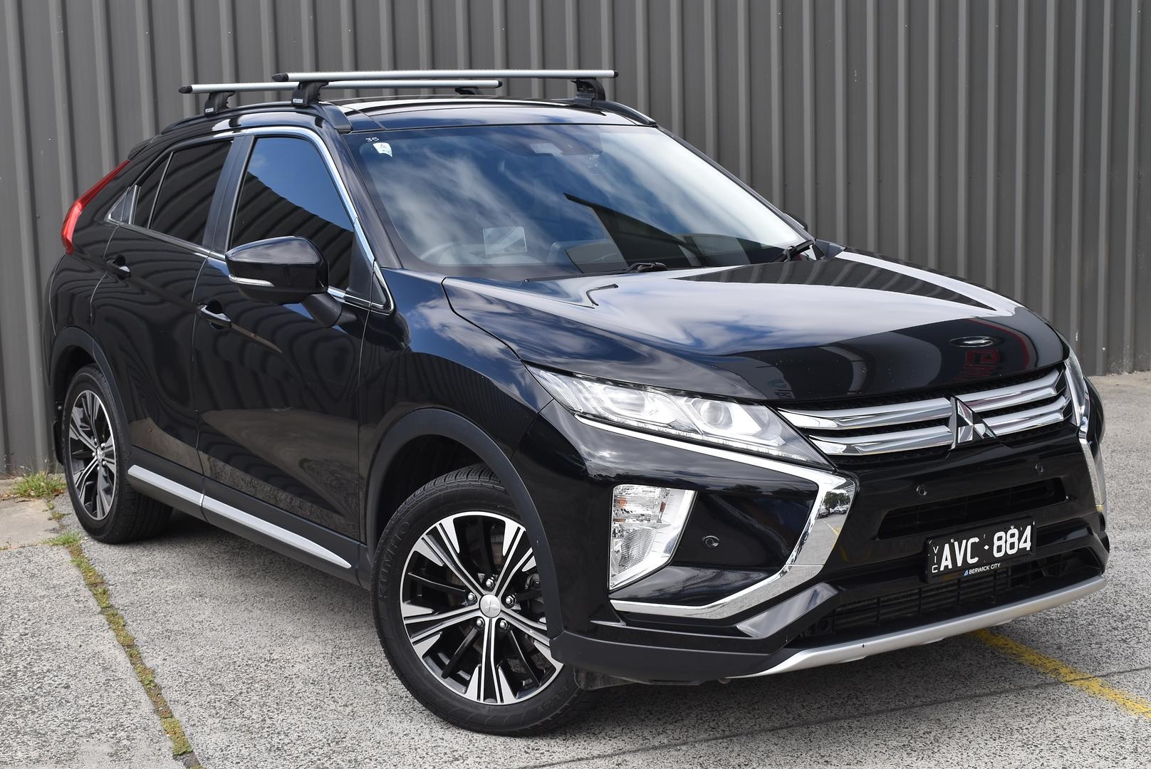 Mitsubishi Eclipse Cross image 1