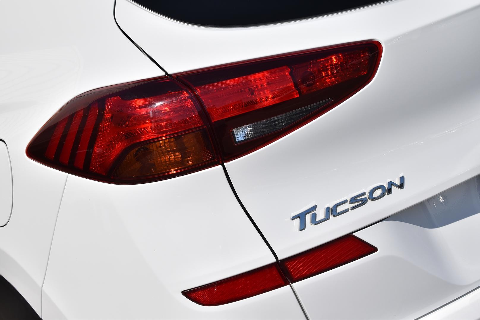Hyundai Tucson image 3