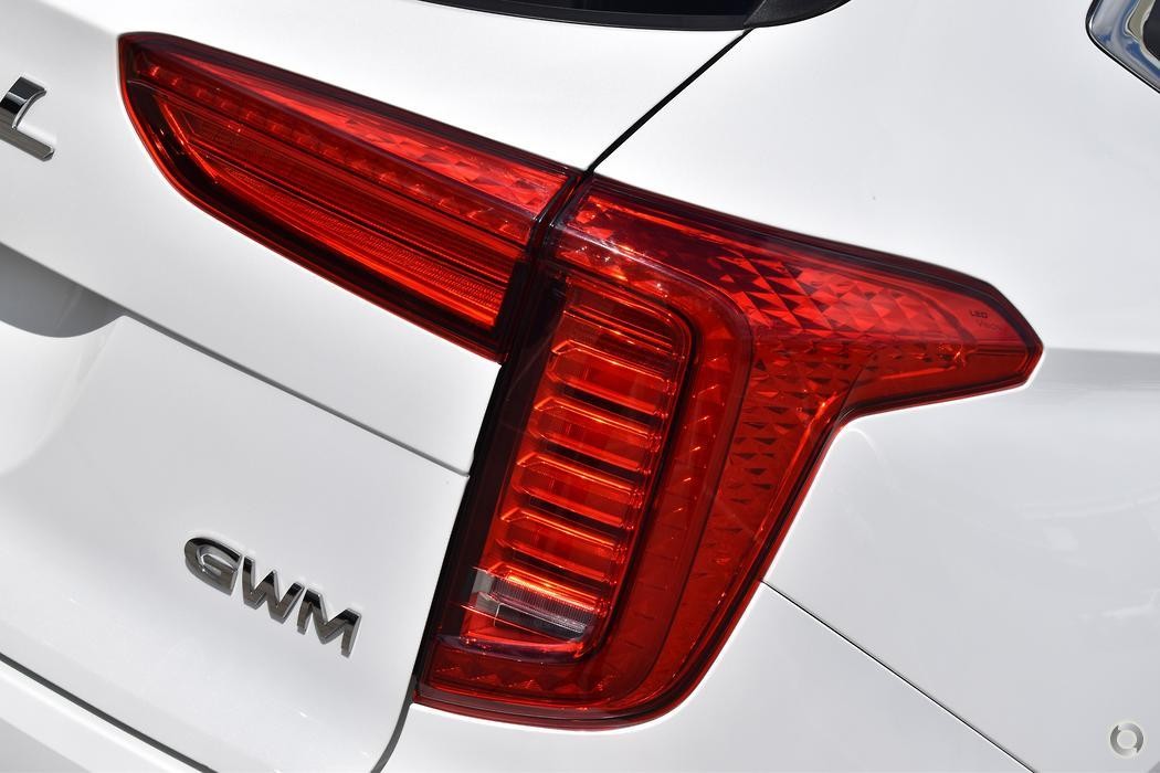 Gwm Haval Jolion image 4