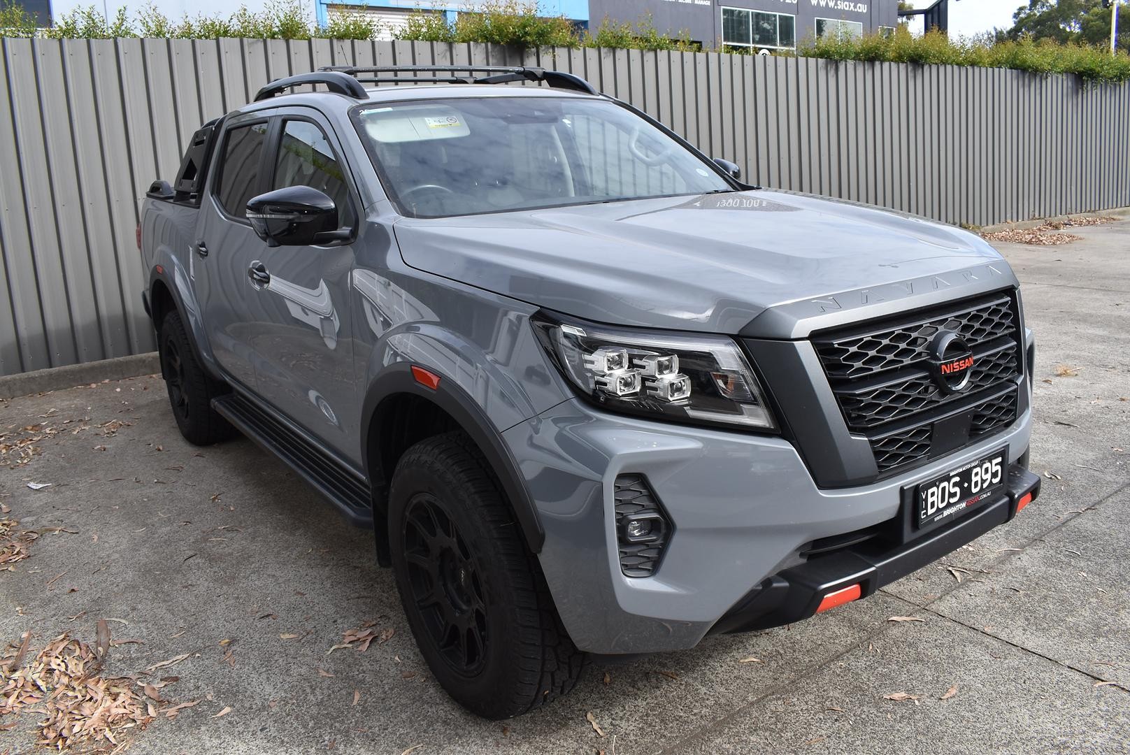 Nissan Navara image 3