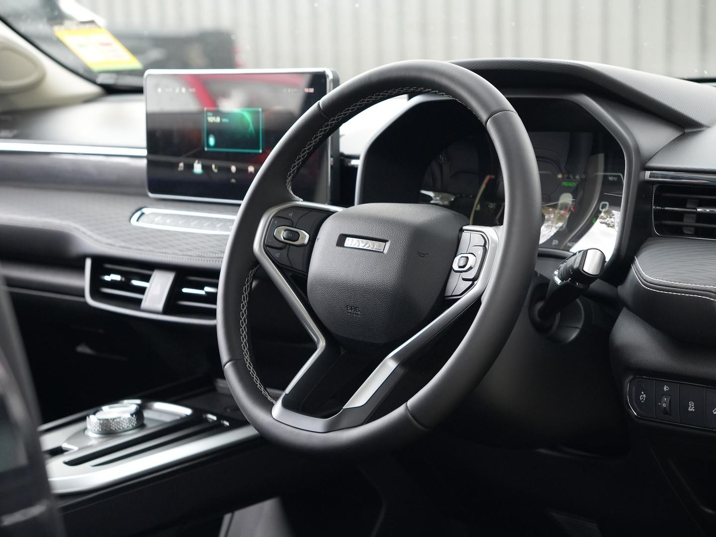Gwm Haval Jolion image 2