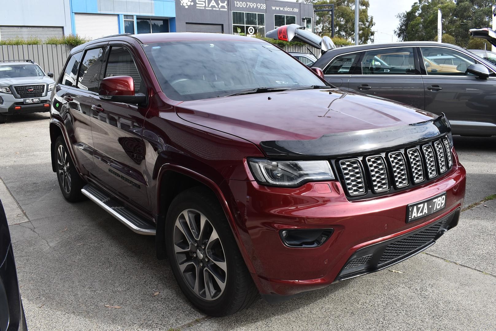 Jeep Grand Cherokee image 3