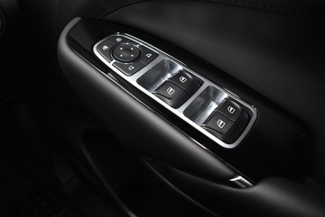 https://dvg-vehicle-assets.s3.amazonaws.com/1307646/6e6k8rifxvidk8uovg7l766w6.jpg