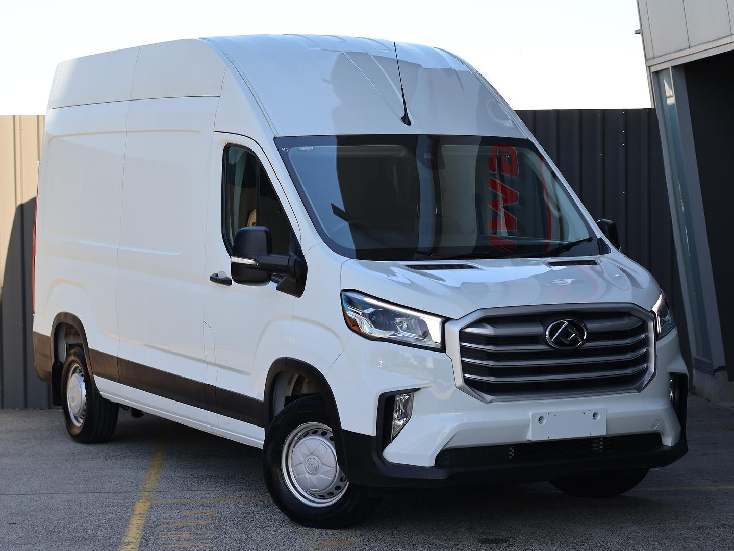 https://dvg-vehicle-assets.s3.amazonaws.com/1307656/bdwyyok8p23o10qg5qov9hlot.jpg