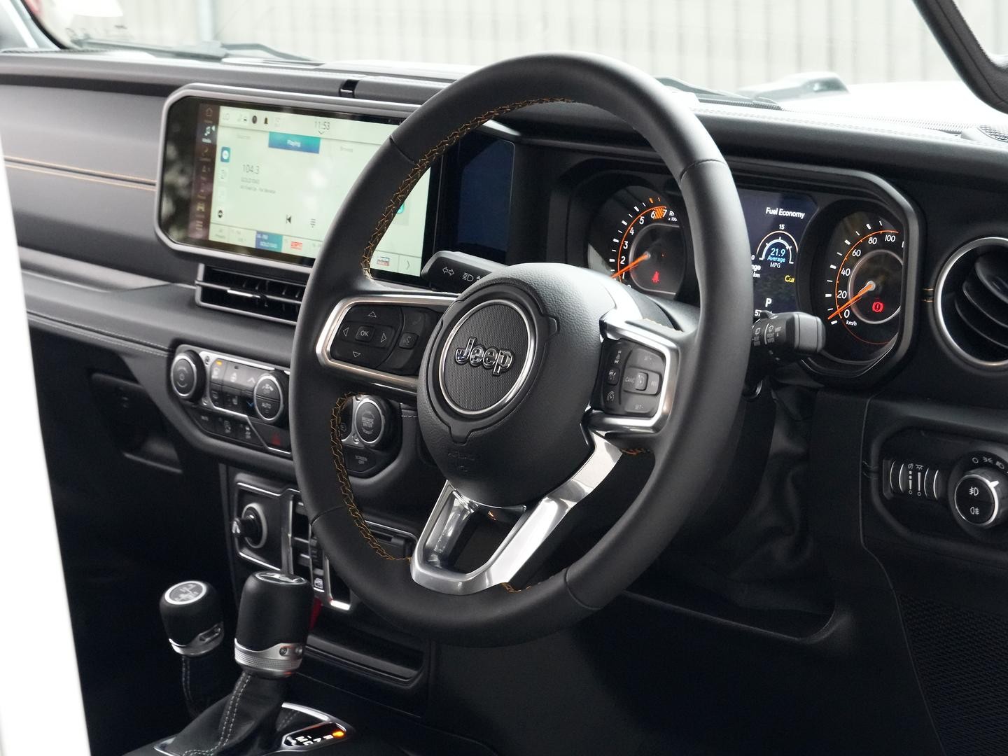 Jeep Wrangler image 2