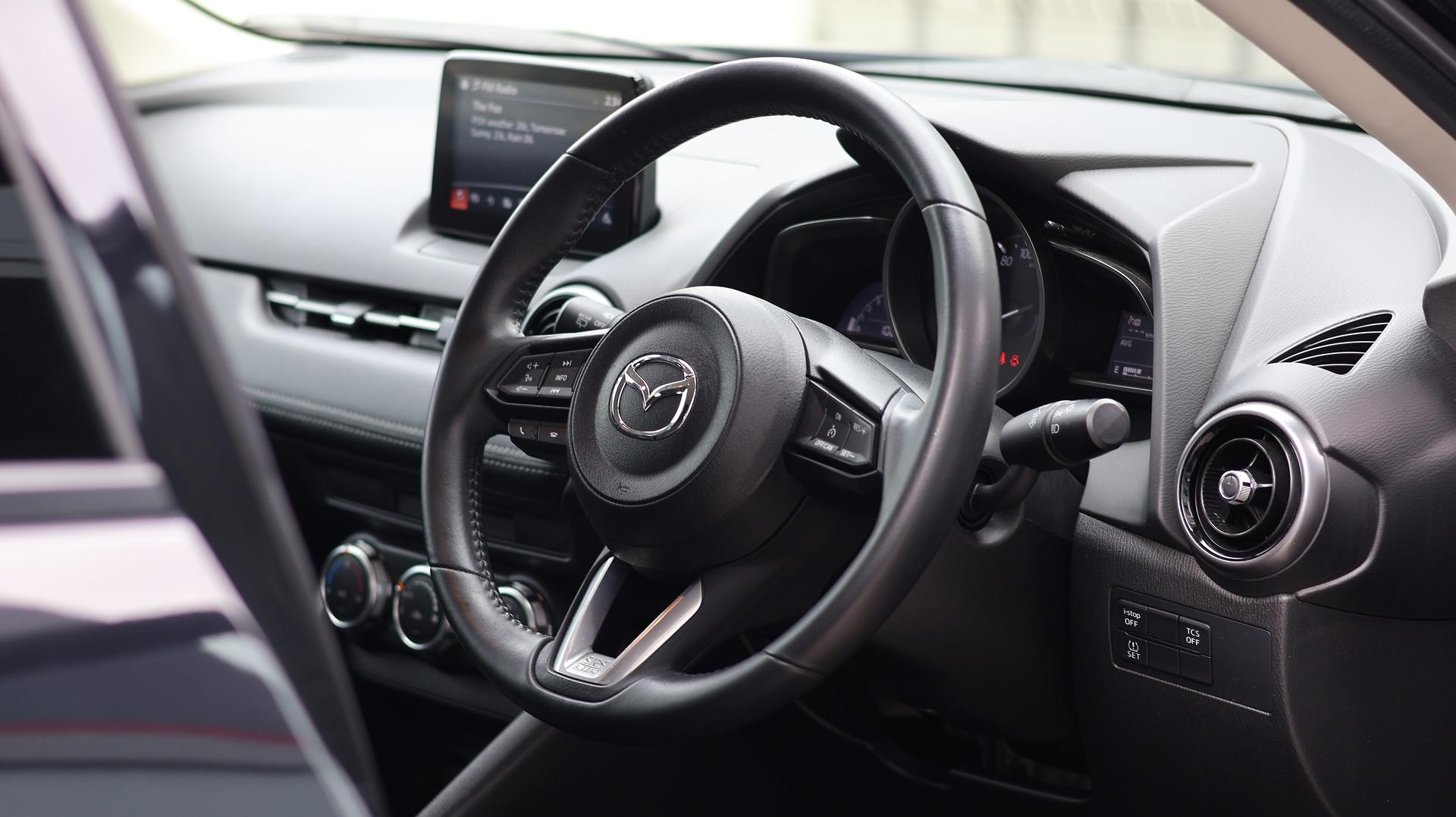 Mazda Cx-3 image 2
