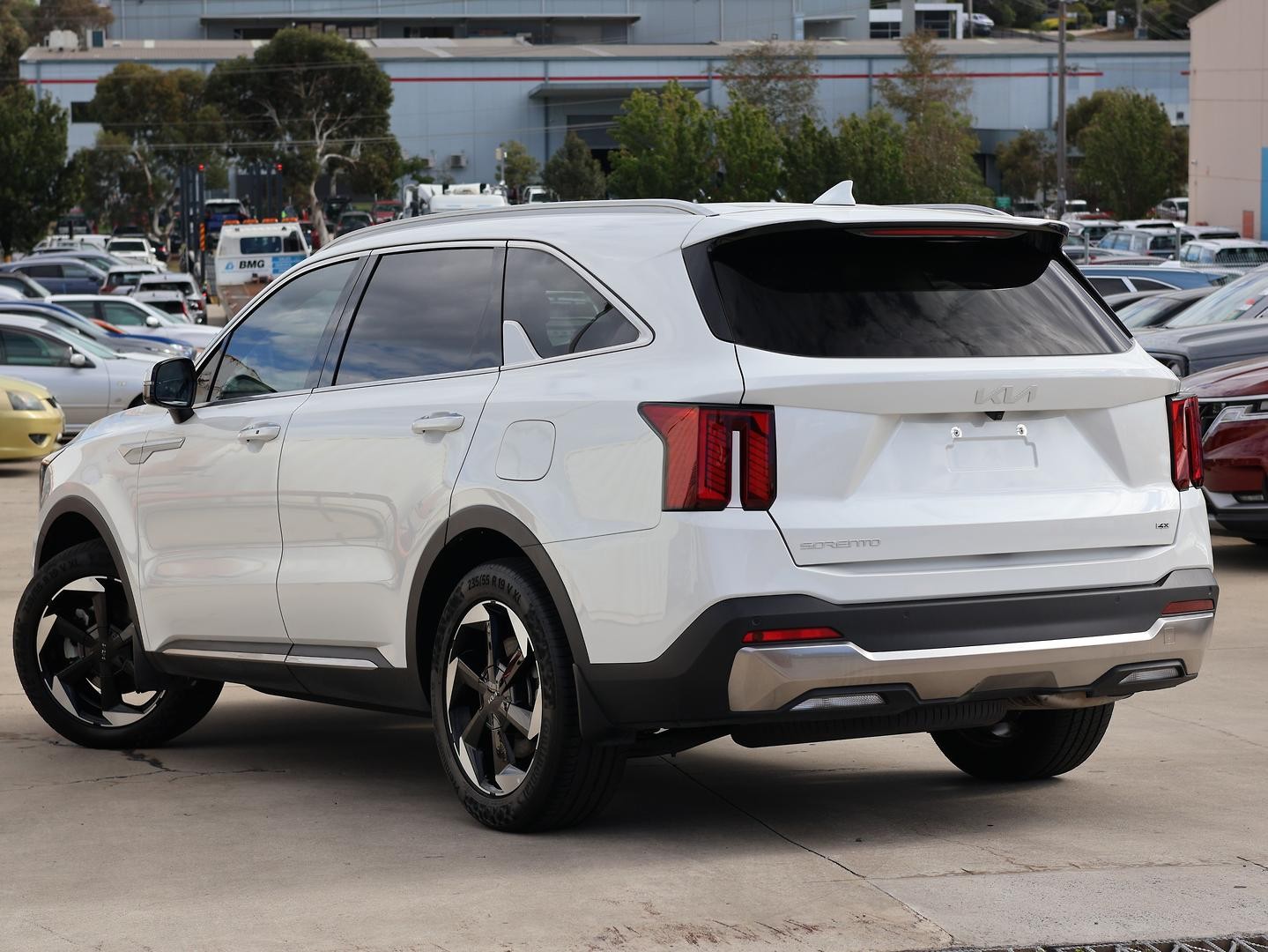 Kia Sorento image 3