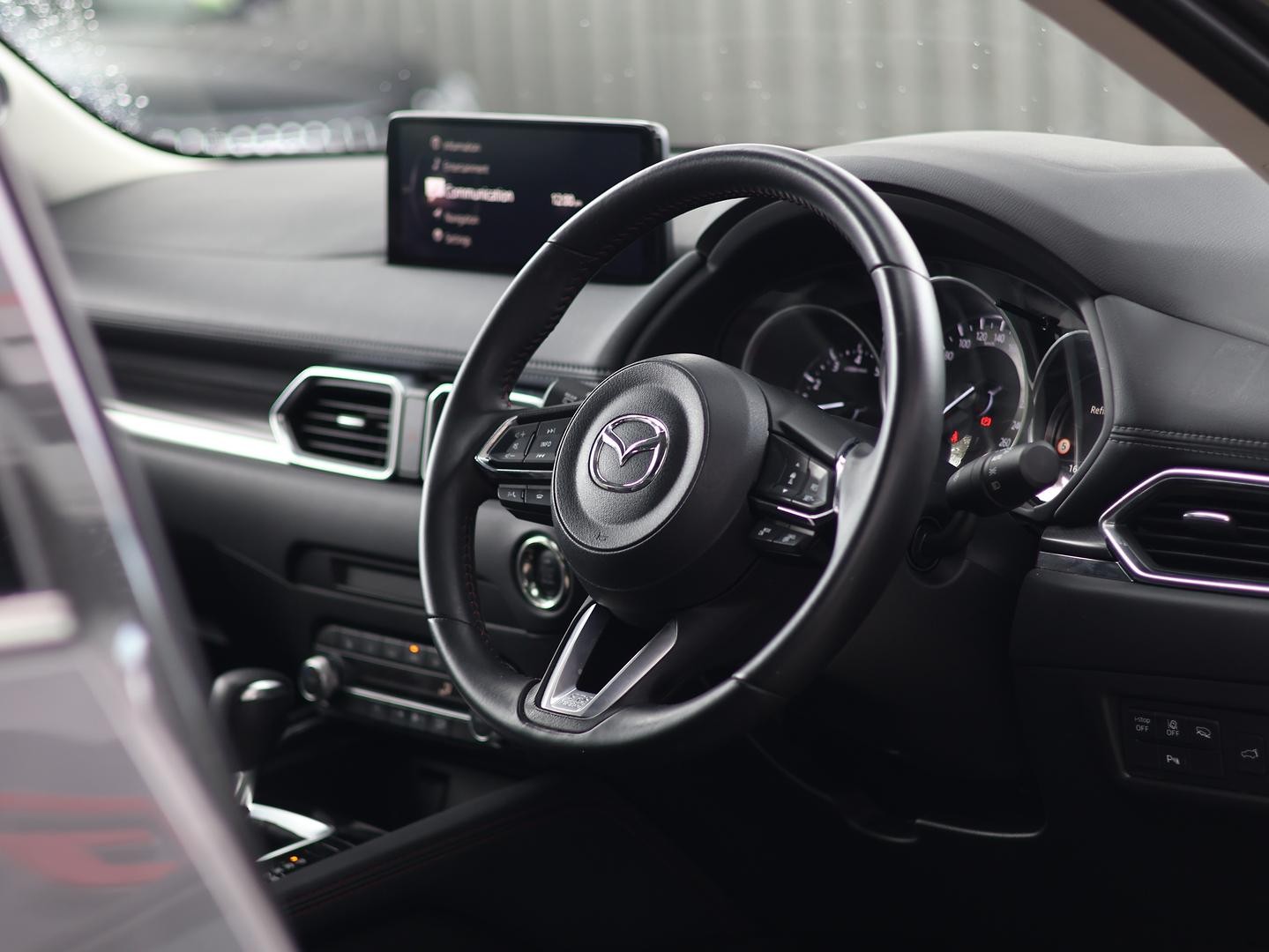 Mazda Cx-5 image 2