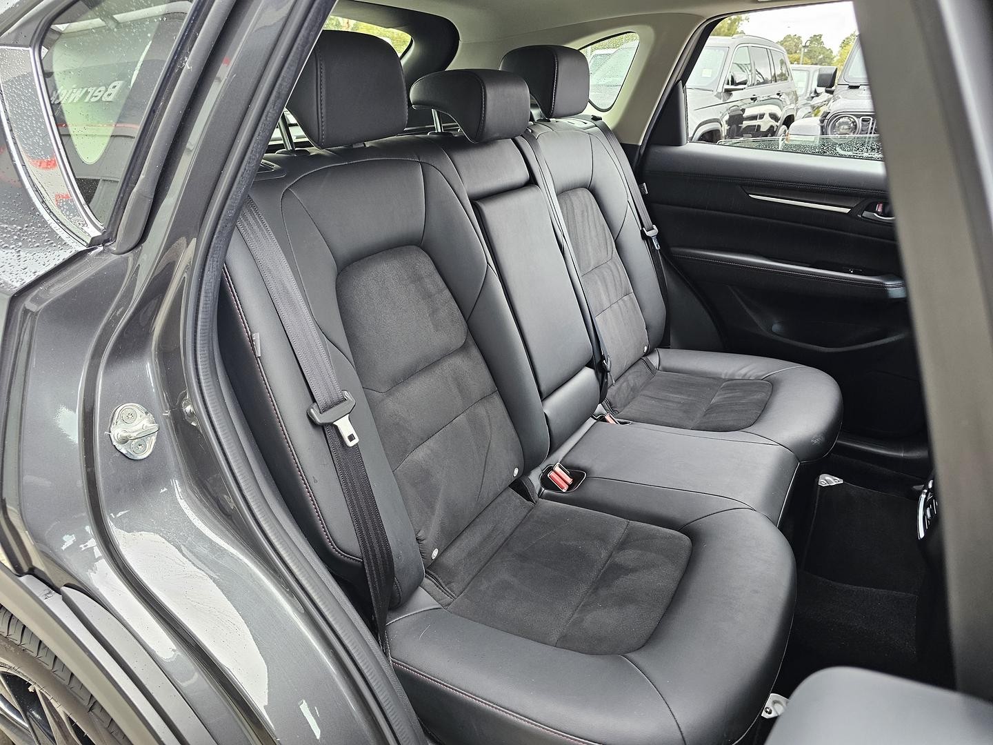 Mazda Cx-5 image 2