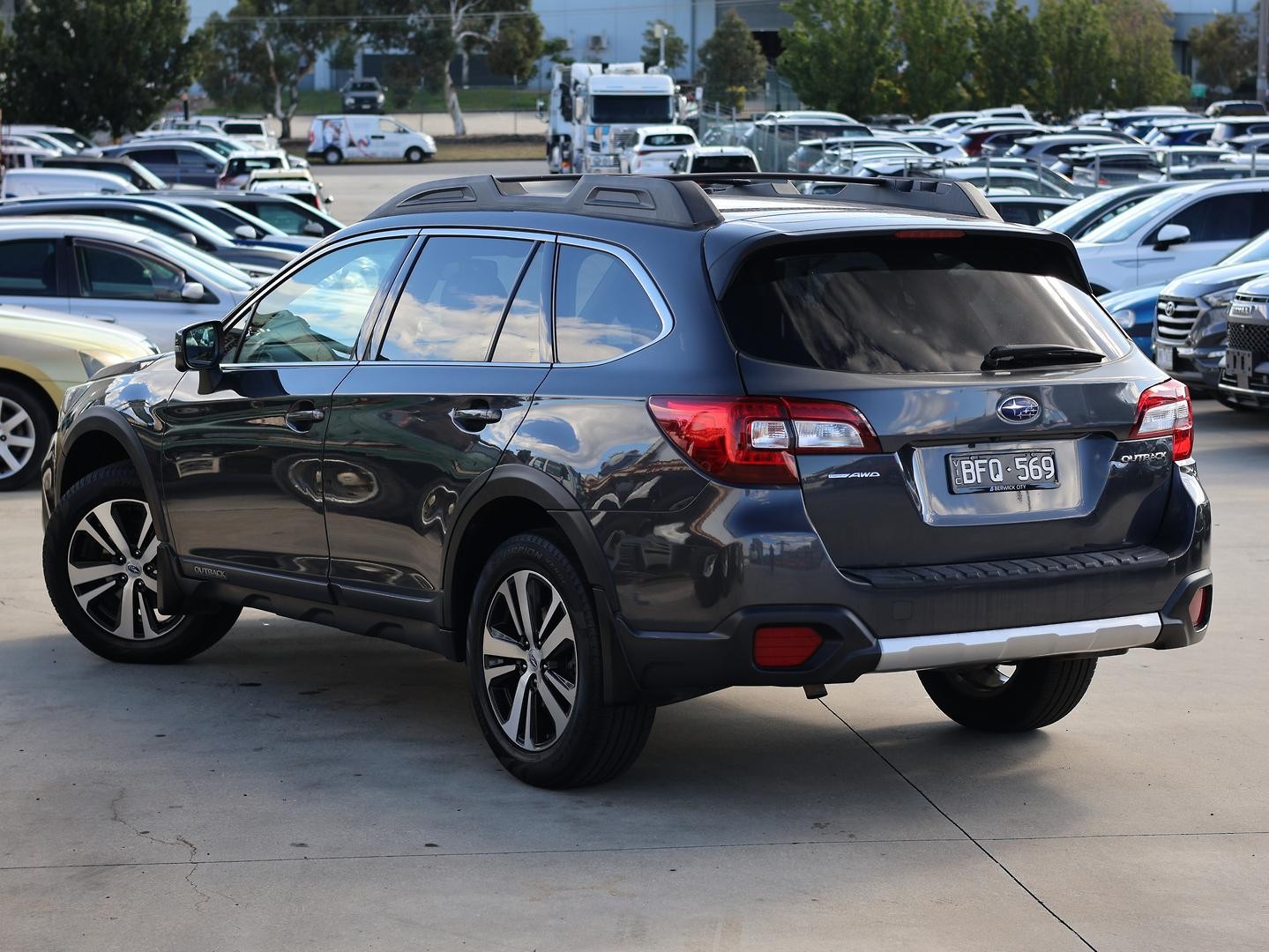Subaru Outback image 3