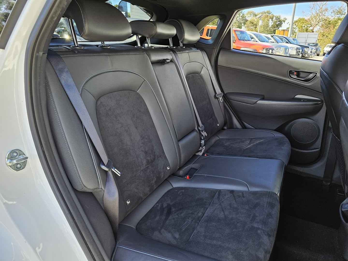 Hyundai Kona image 2
