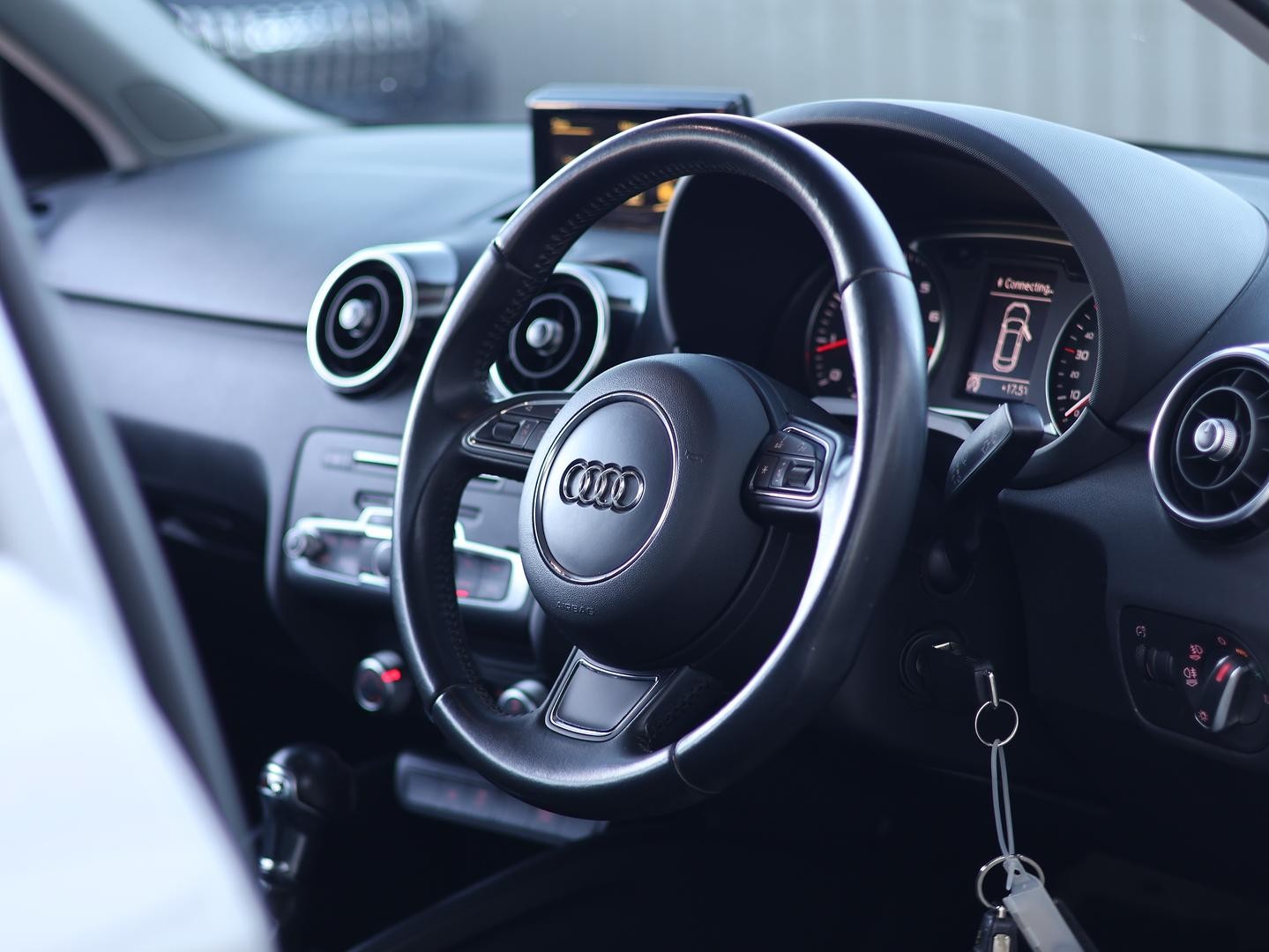 Audi A1 image 2