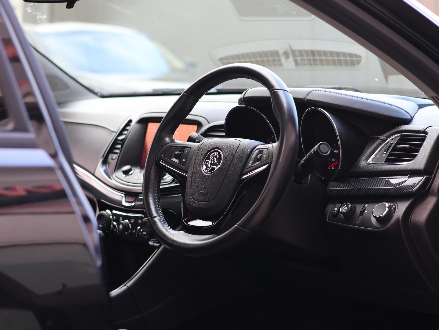 Holden Ute image 2