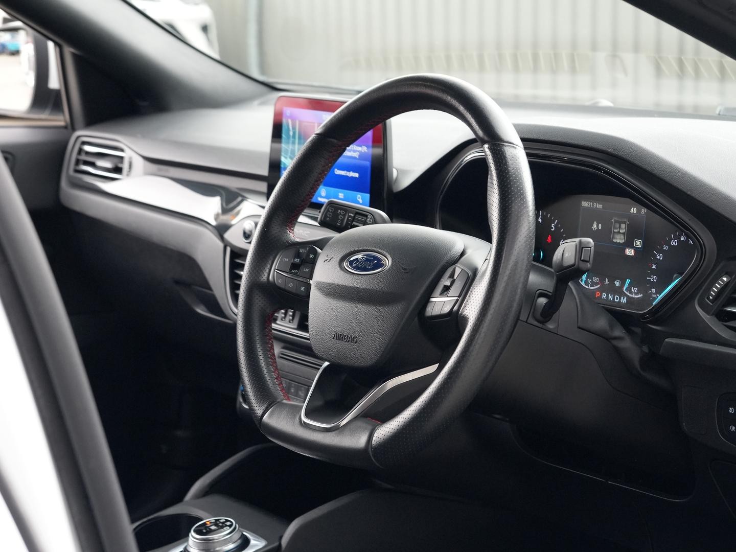 Ford Focus image 2