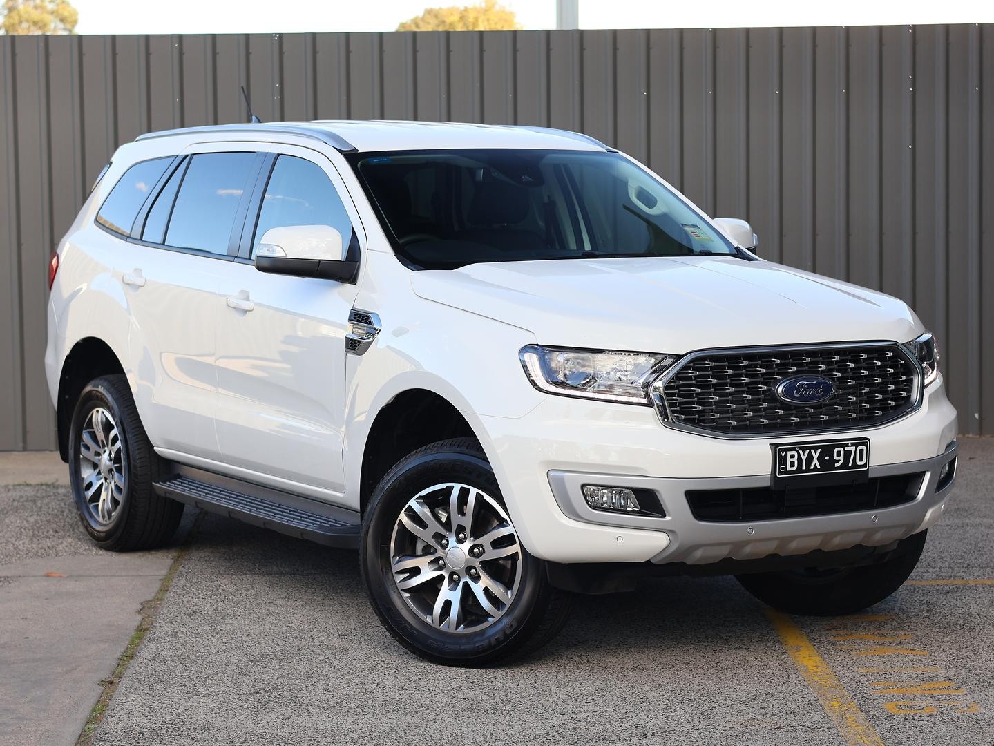Ford Everest image 1