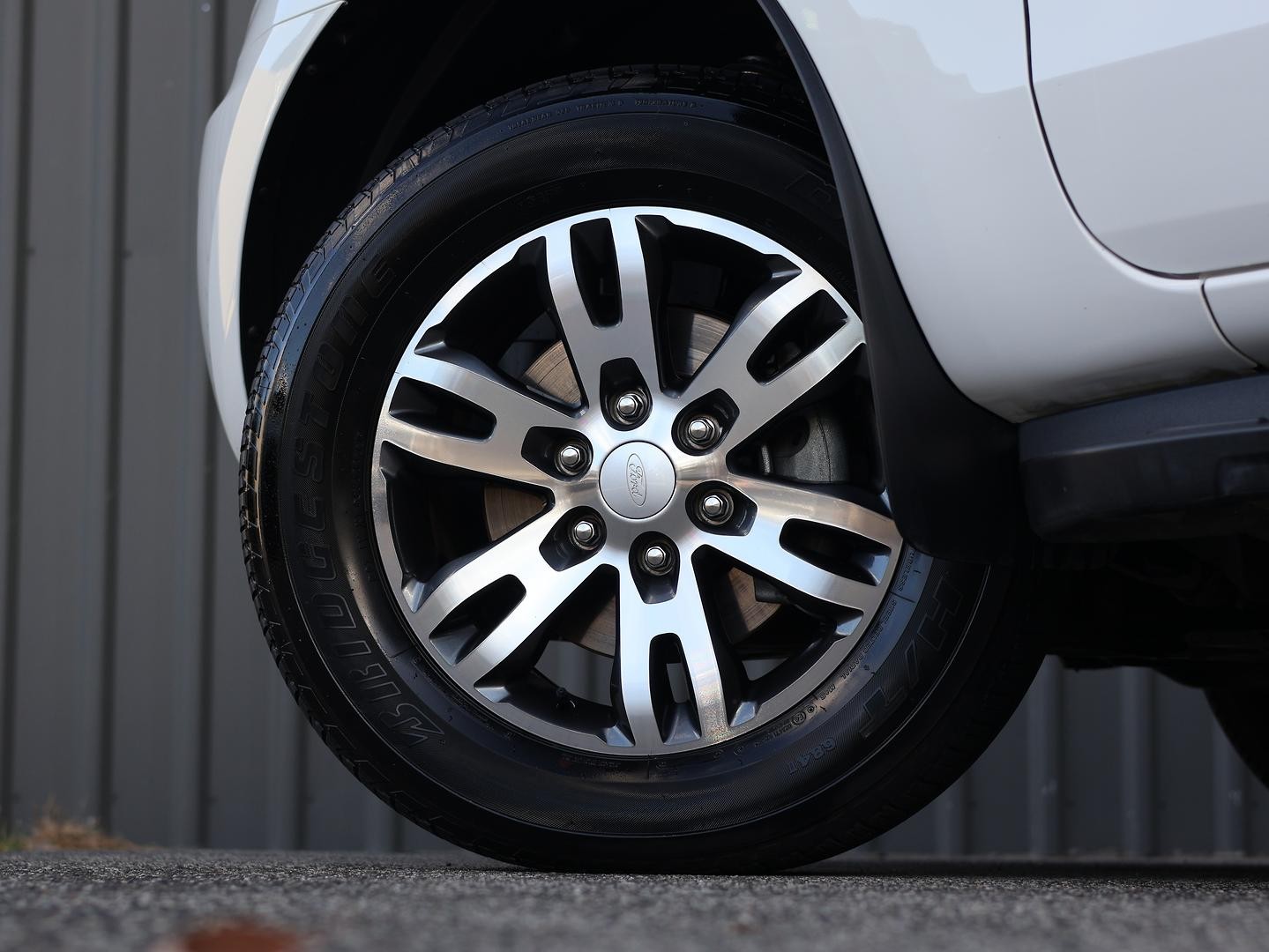 Ford Everest image 4