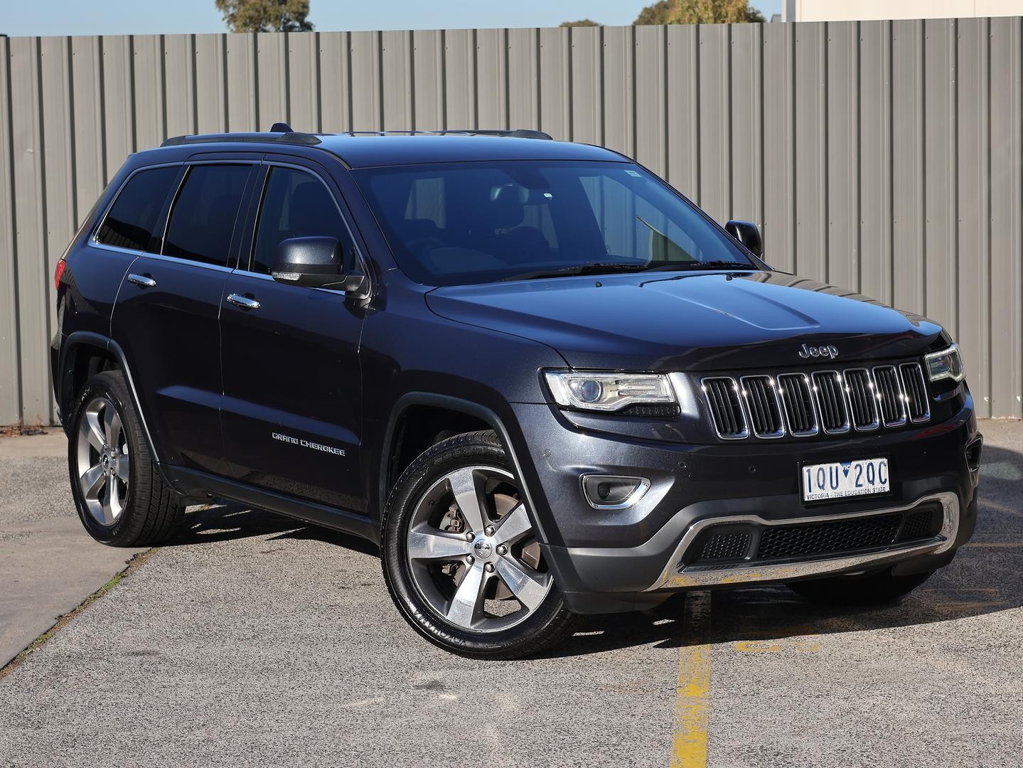 Jeep Grand Cherokee image 1