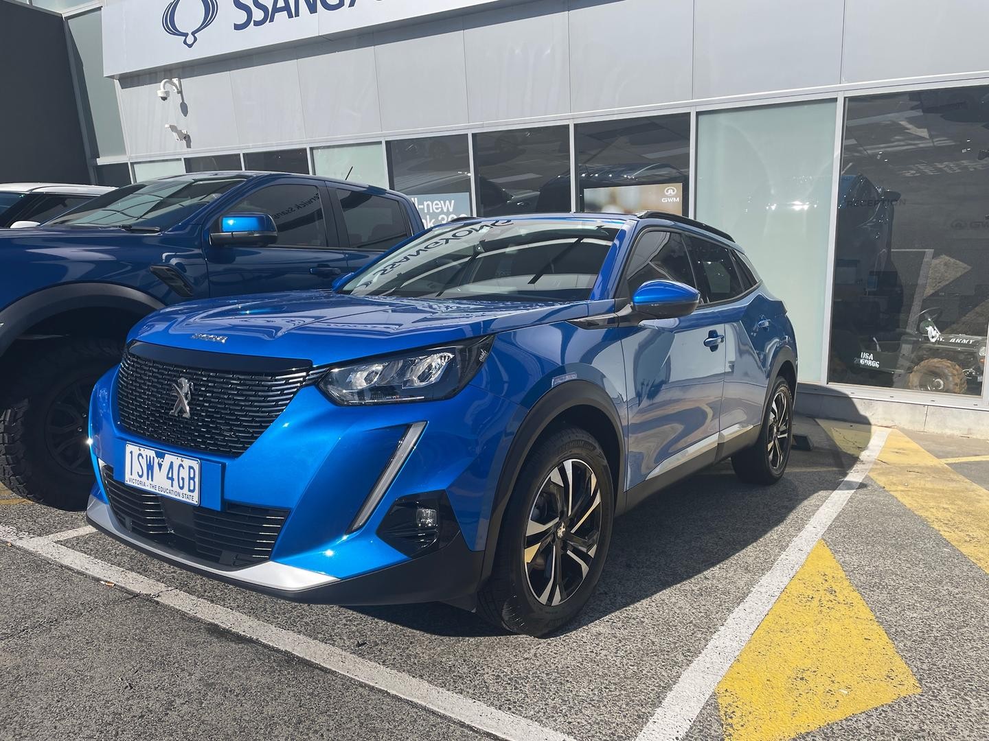 Peugeot 2008 image 1