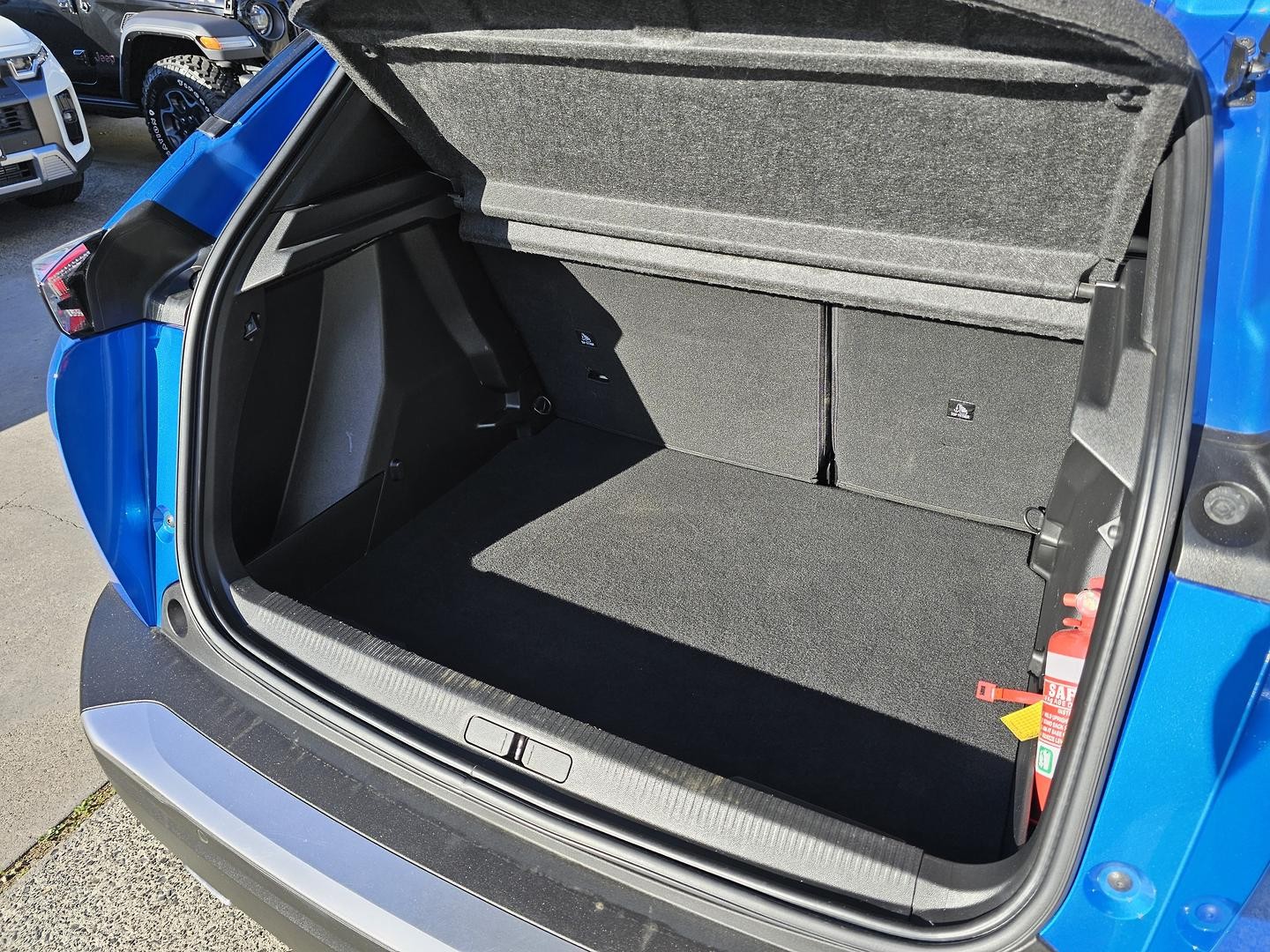 Peugeot 2008 image 3