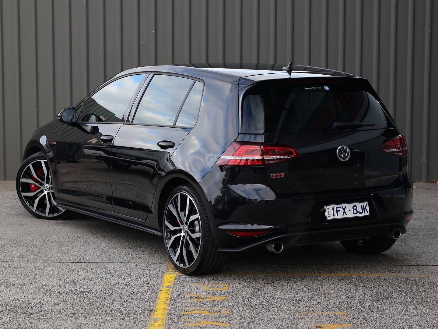 Volkswagen Golf image 3