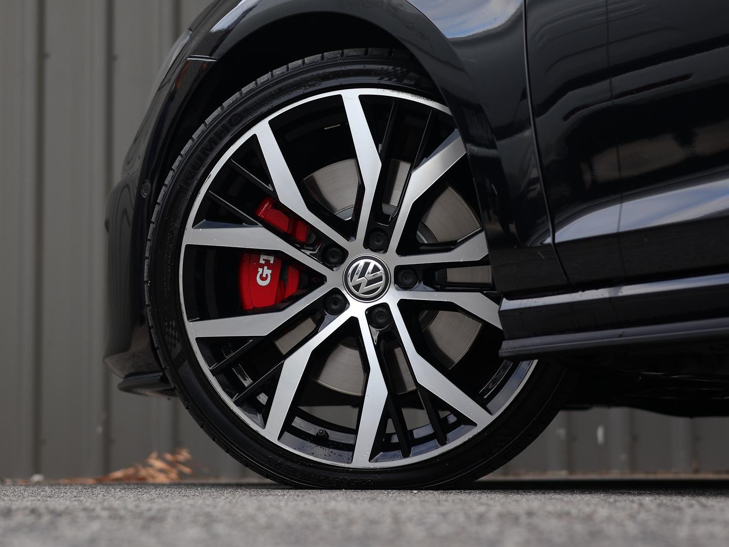 Volkswagen Golf image 4