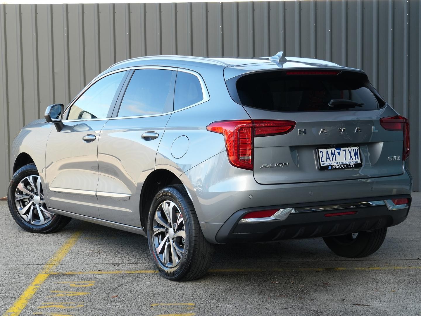 Gwm Haval Jolion image 3