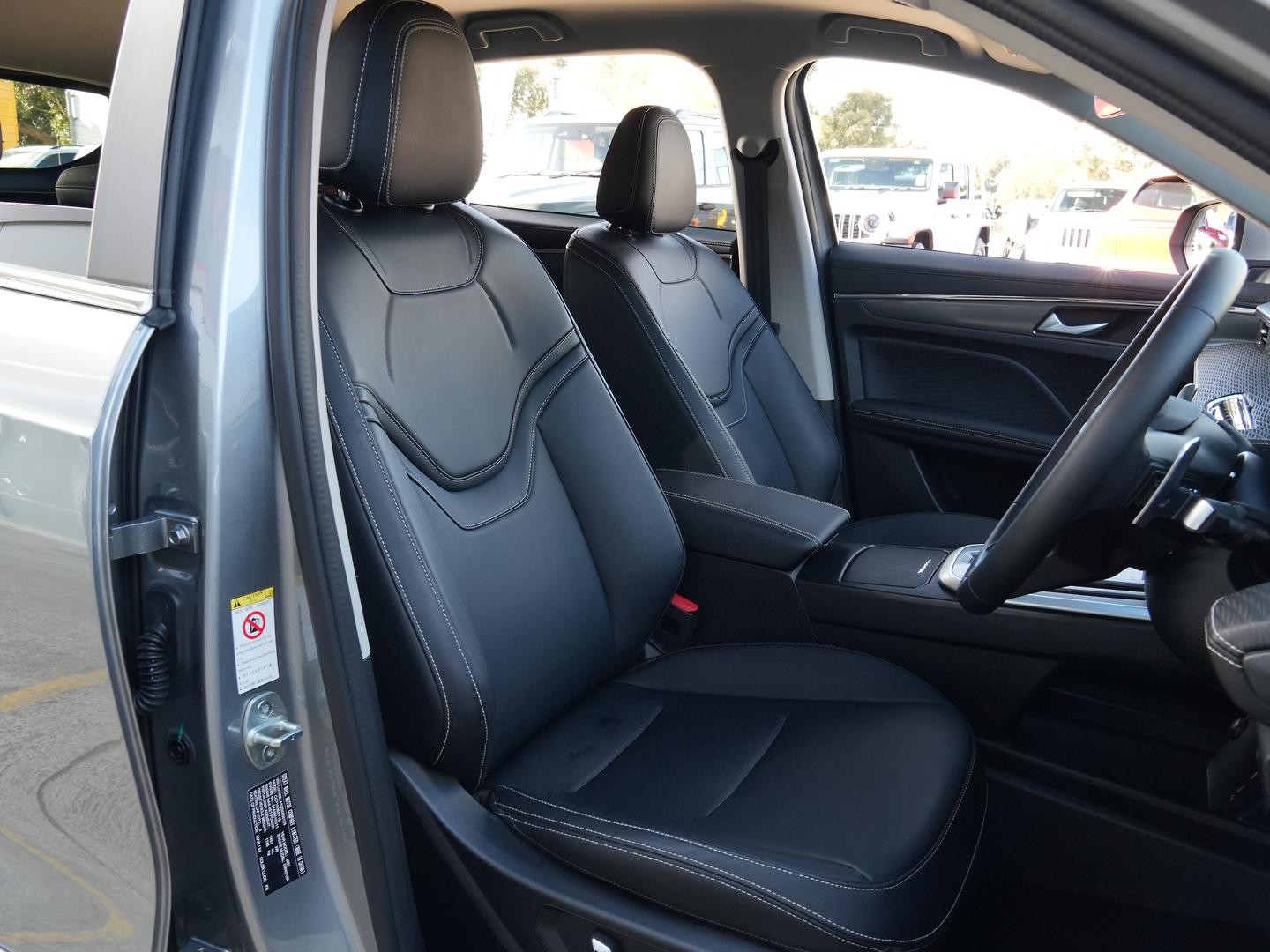 Gwm Haval Jolion image 4