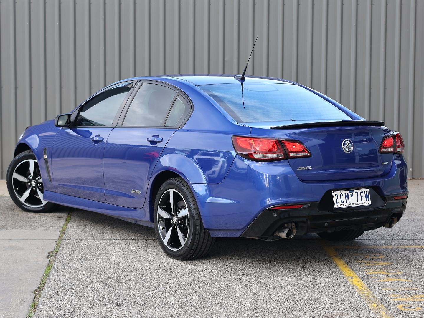 Holden Commodore image 3