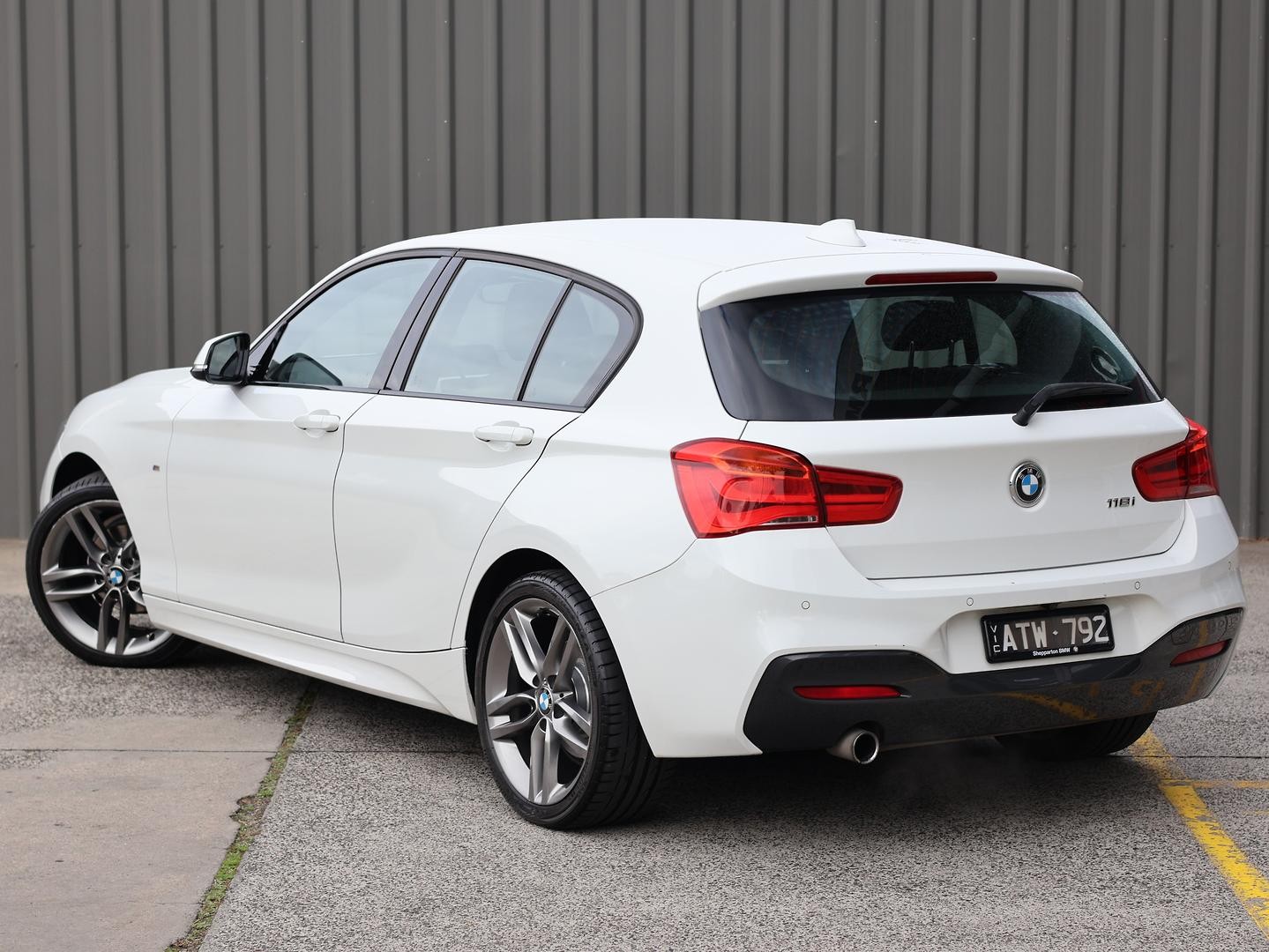 BMW 1 Series image 3