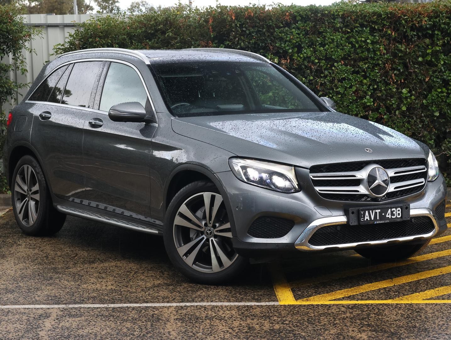 Mercedes Benz Glc-class image 1