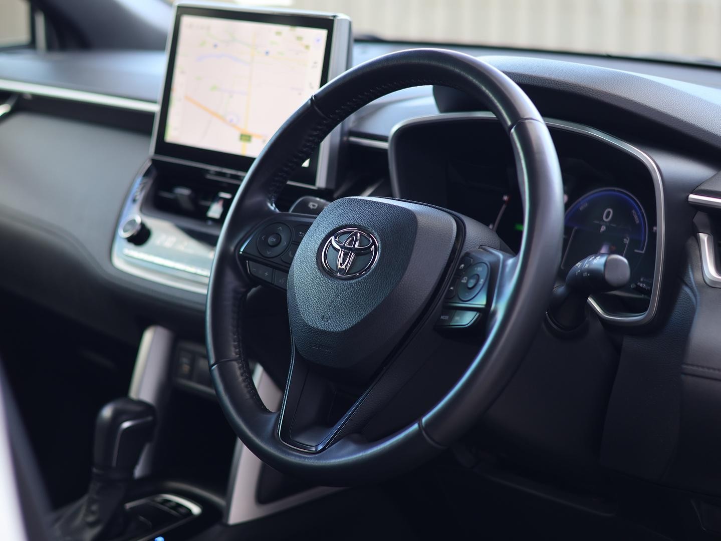 Toyota Corolla Cross image 2