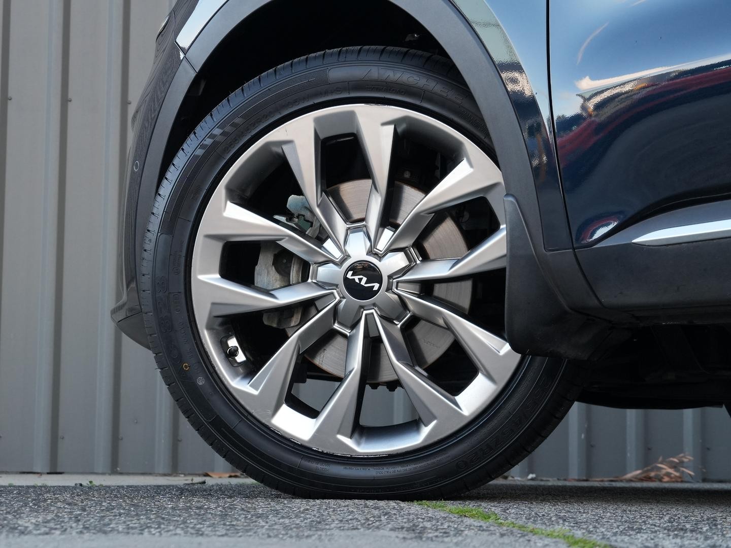 Kia Sorento image 4