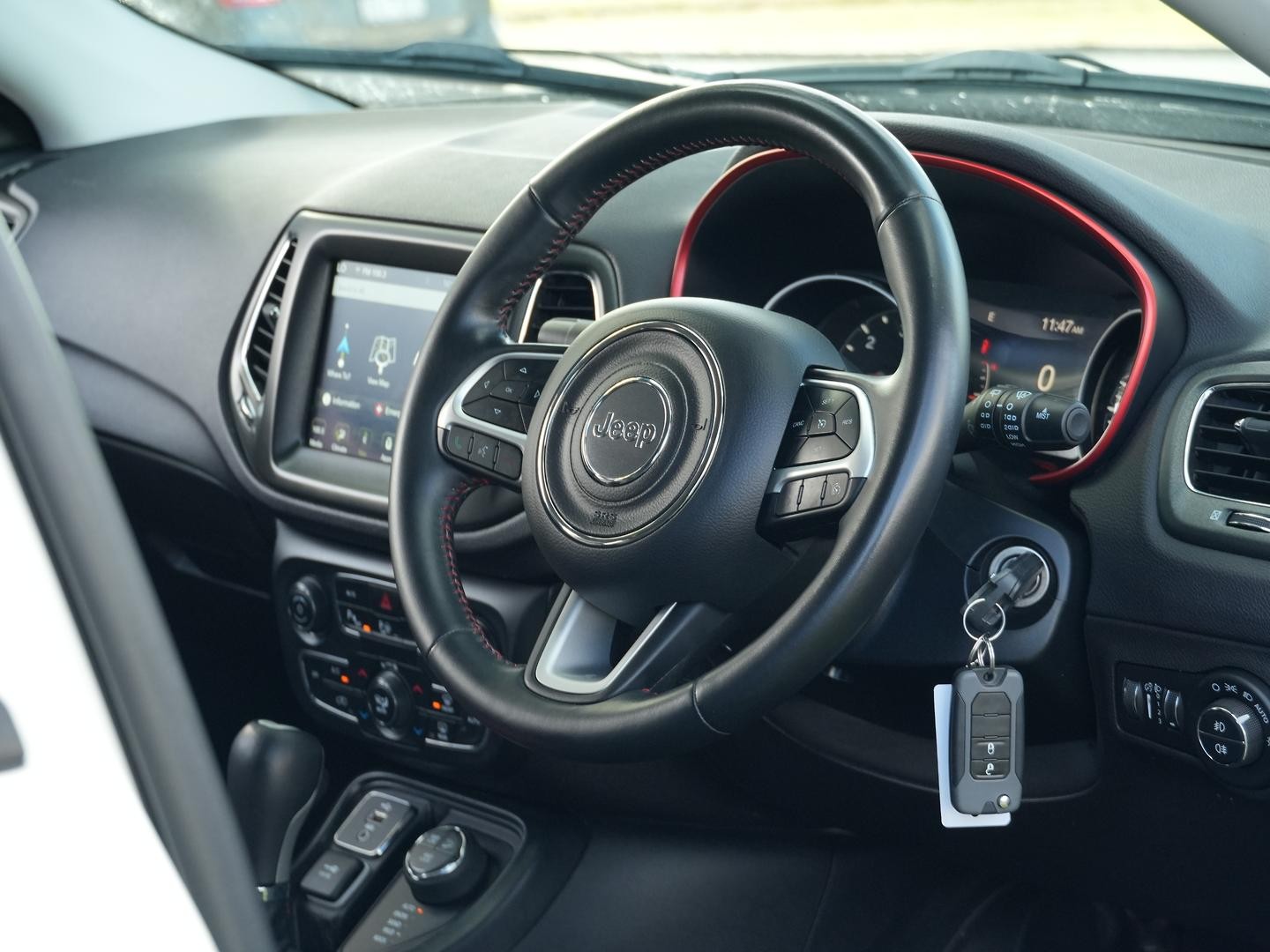 Jeep Compass image 2
