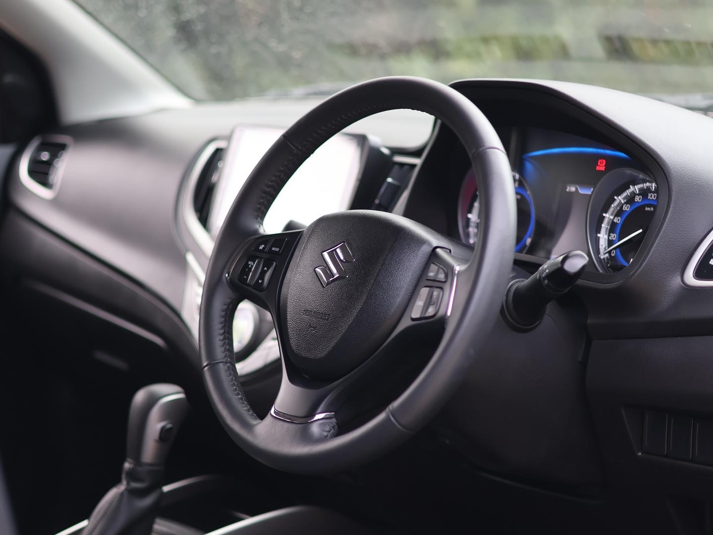 Suzuki Baleno image 2