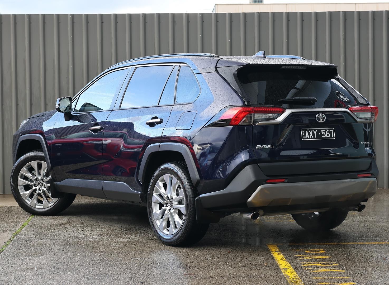 Toyota Rav4 image 3