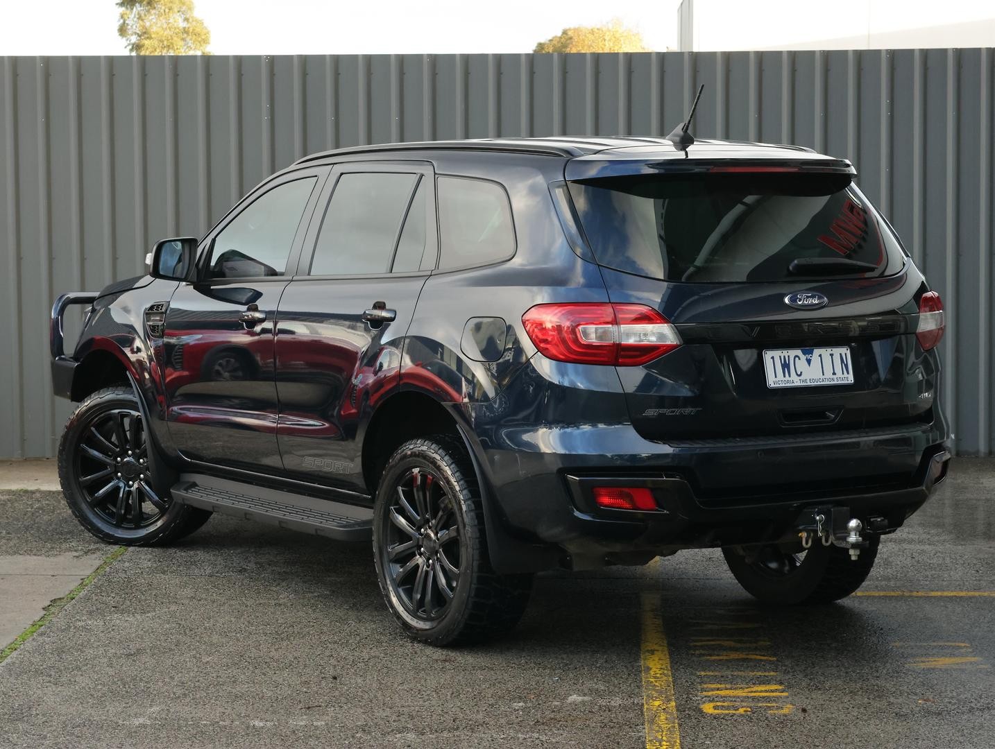 Ford Everest image 3