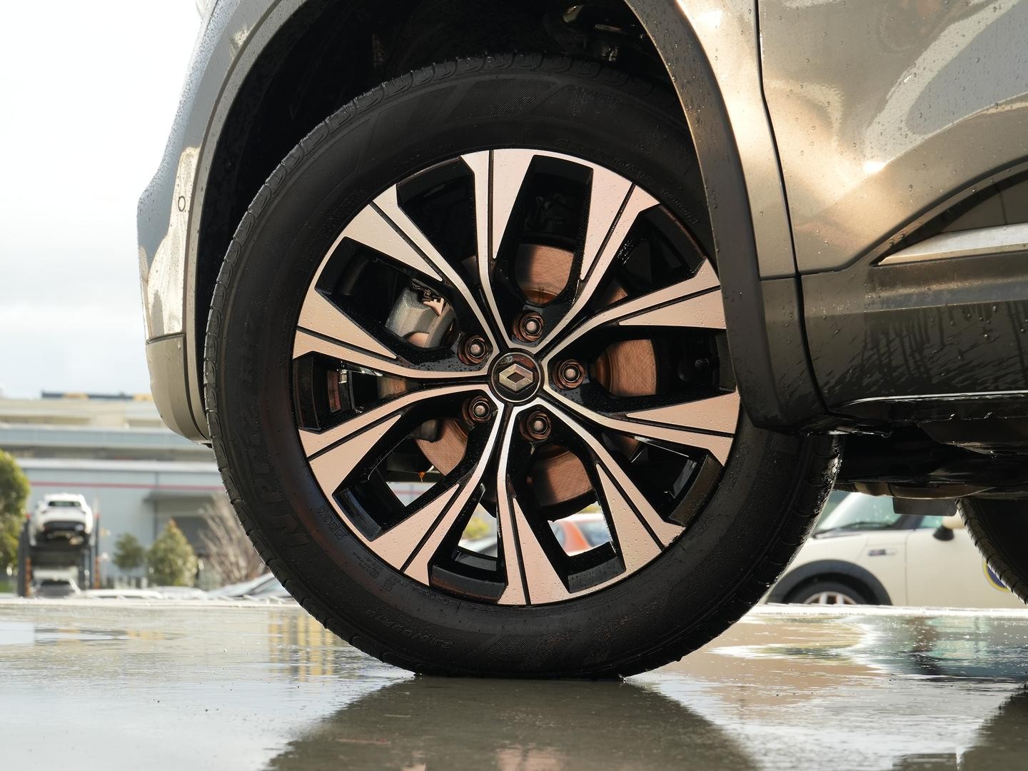 Renault Koleos image 4