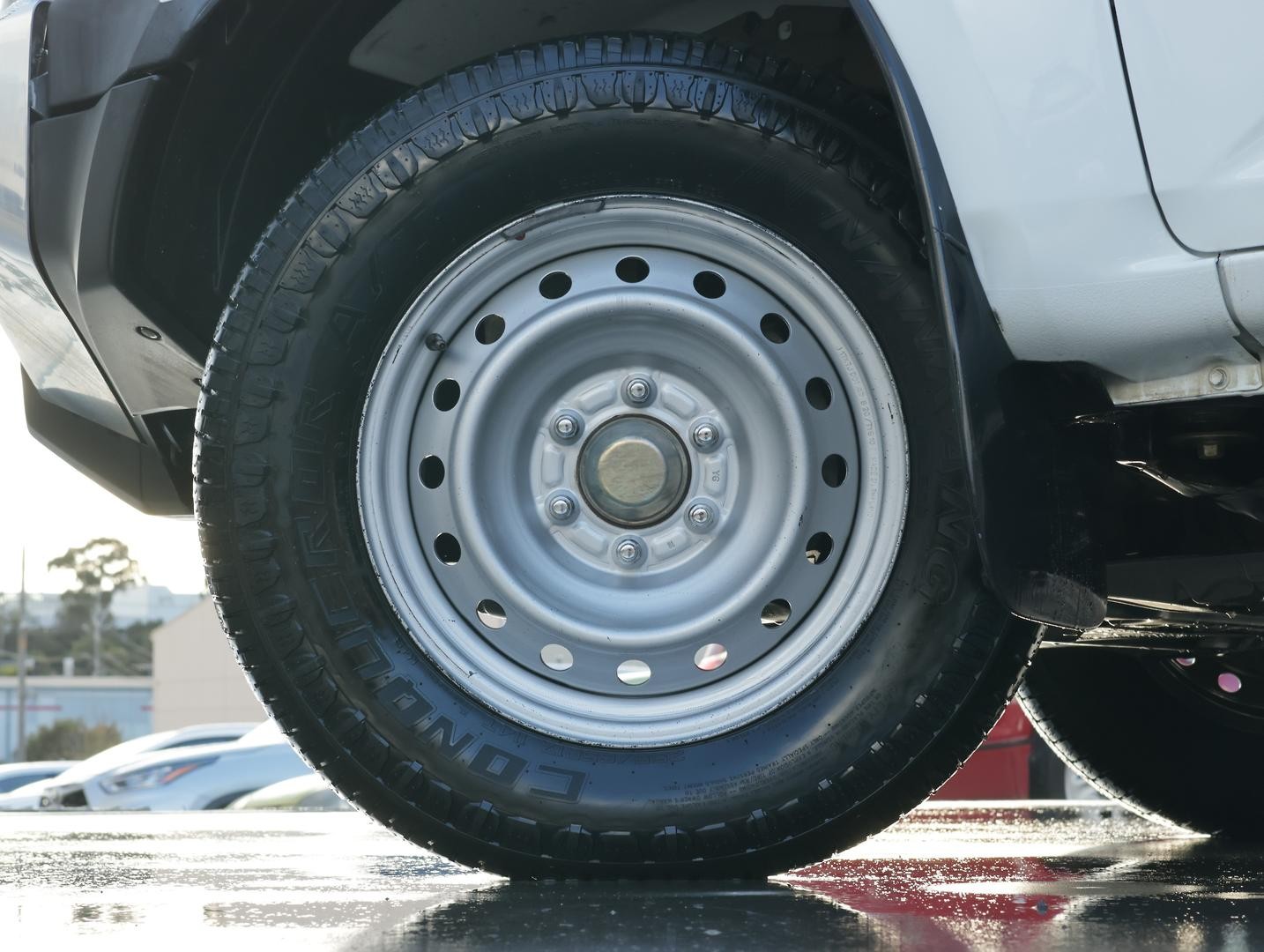 Isuzu D-max image 4
