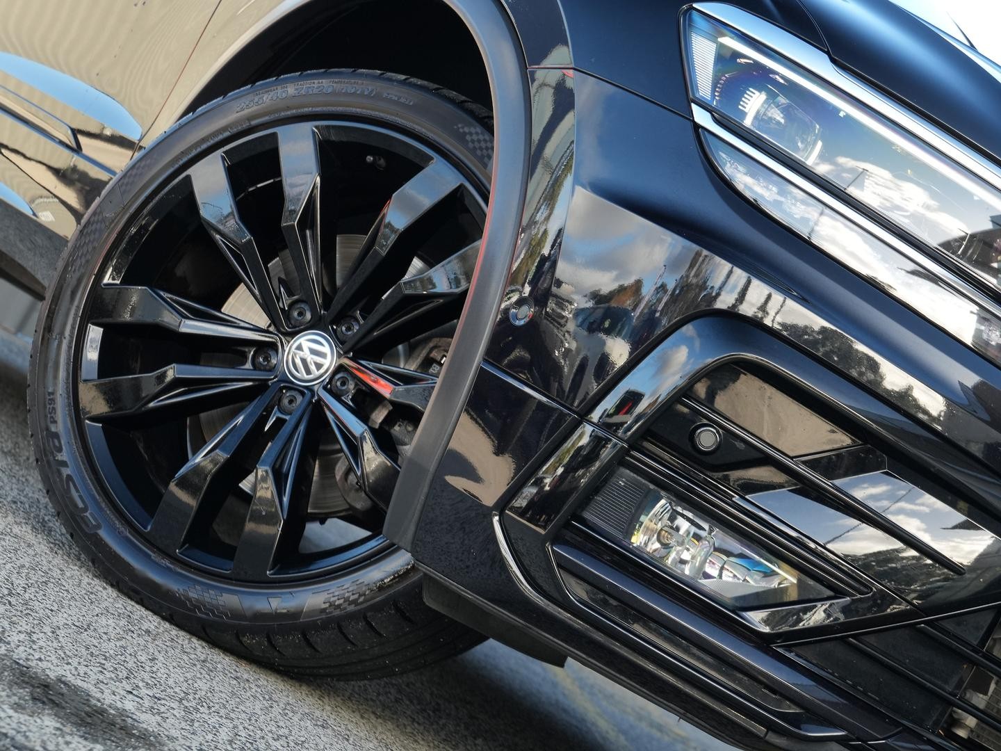 Volkswagen Tiguan image 4