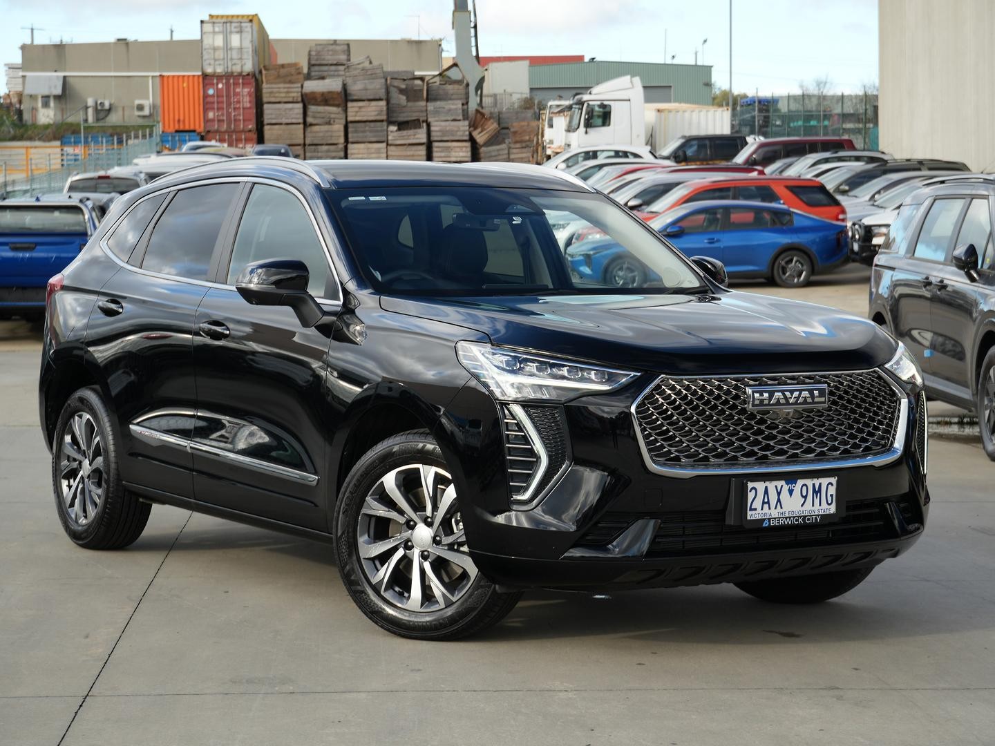 Gwm Haval Jolion image 1