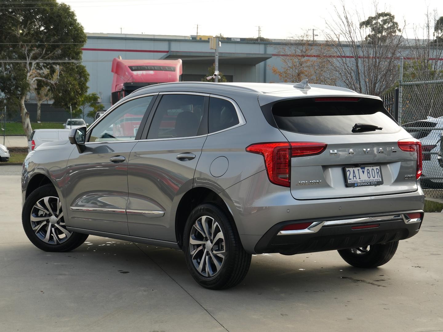 Gwm Haval Jolion image 3