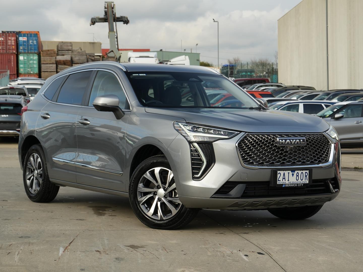 Gwm Haval Jolion image 1