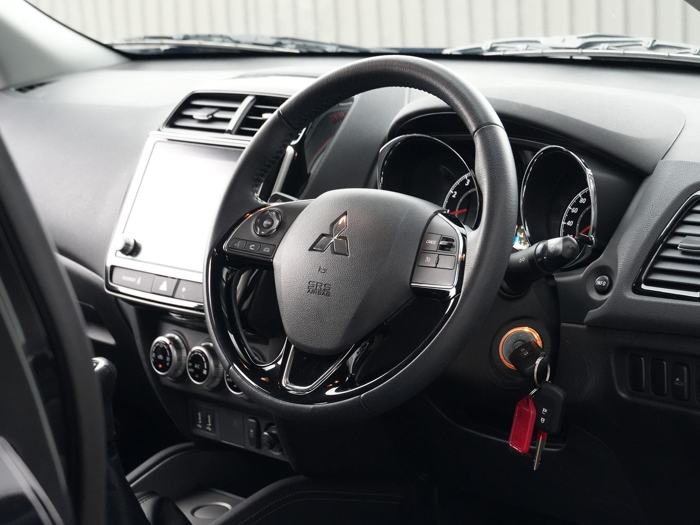 Mitsubishi Asx image 2
