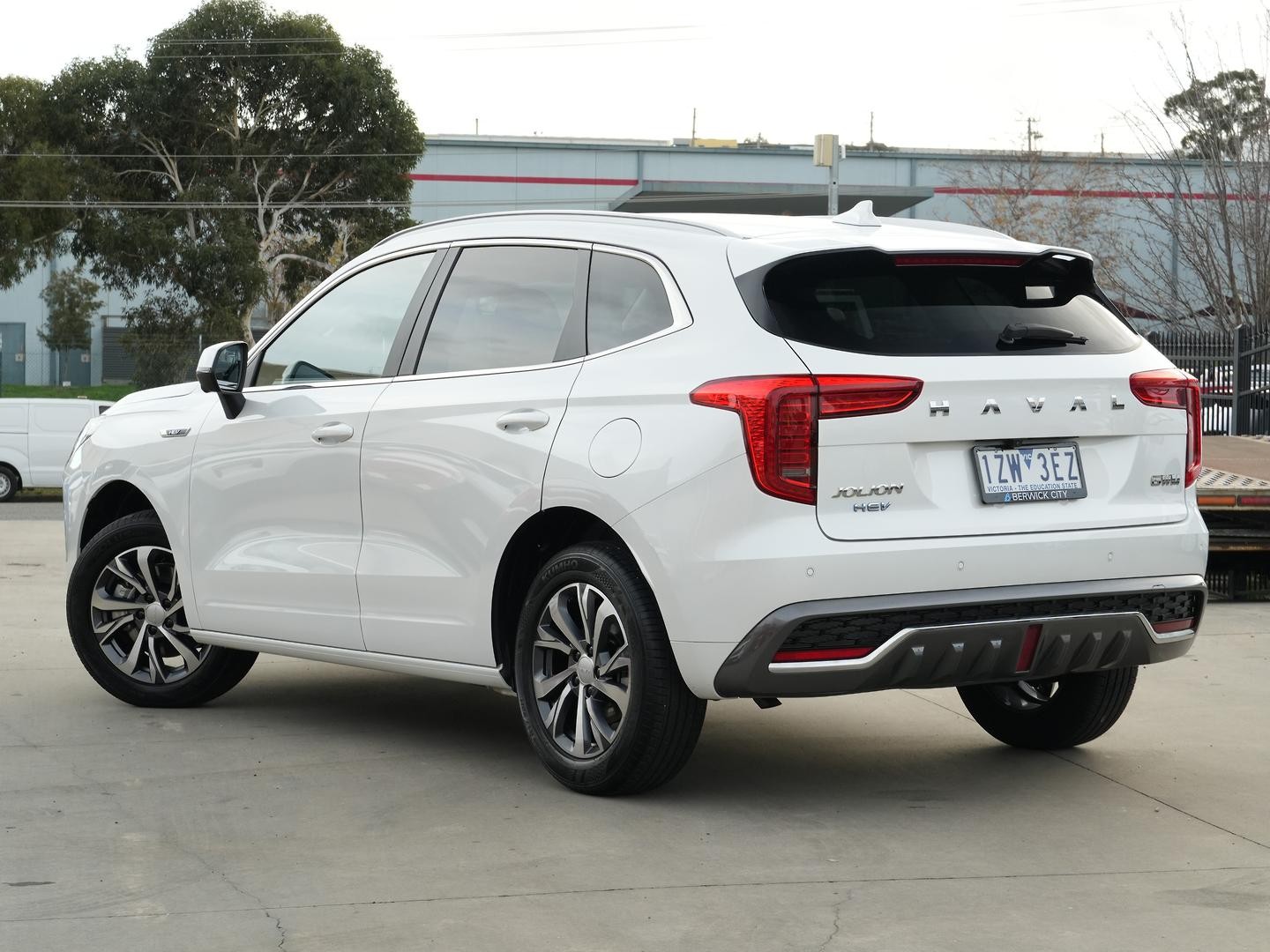 Gwm Haval Jolion image 3