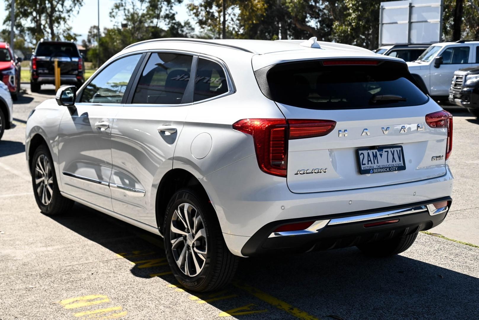 Gwm Haval Jolion image 3