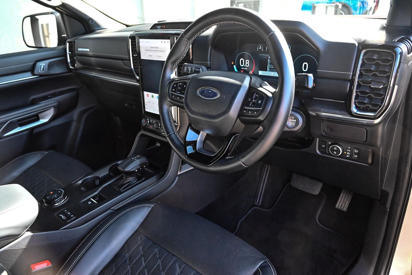 Ford Everest image 3
